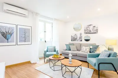 Image de Modern Apartment  in Prime Location. Marín García Iii