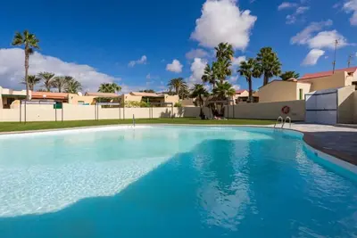 Bungalow à Costa Calma près de la plage avec terrasse et Wi-Fi ; parking disponible