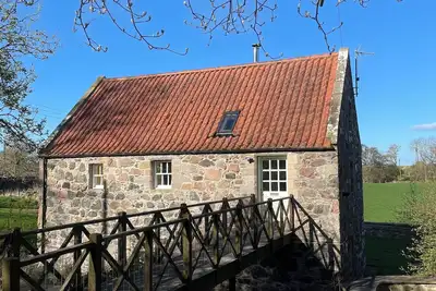Image de Beau moulin rénové près de Portsoy près de la plage