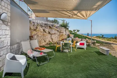 Image de Apt Mari e Monti à 2 km de la réserve du Zingaro