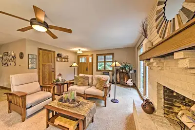 Image de Nouveau! Maison familiale avec terrasse sur le lac Sara: animaux domestiques admis