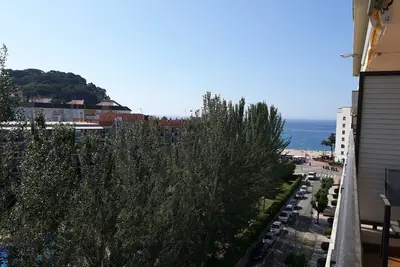 Image de Alba Park 6-4-Vip Appt Fenals Plage