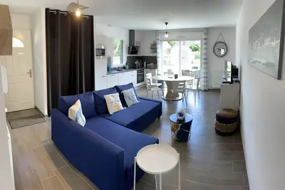 Maison+vélos à 150 mètres de la plage