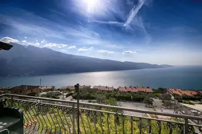 Image de Il Grano - Theater Home, with beautiful lake view