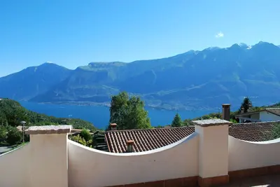 Image de Colombo - Theater Home, with big terrace and marvellous lake view