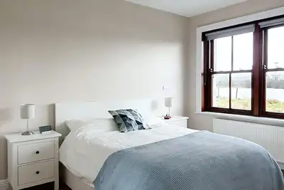 Image de Riverside Marina Apt