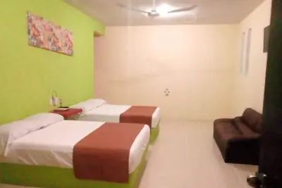 Image de Departamento con vista al mar zona turistica -3-