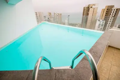 Image de Pardo, Vue OCÉAN Avec Piscine Miraflores