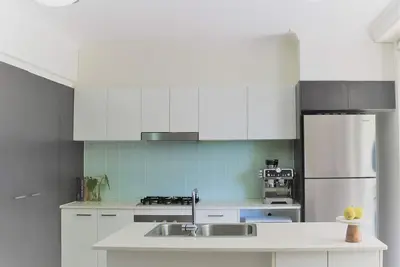 Image de Inner City Modern Stylish 1 Br Apartment - Pool Gym Private Outdoor Terrace