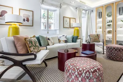 Image de Elegant & large town house with rooftop terrace