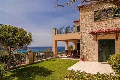 Image de Villa de vacances en Crète occidentale avec piscine privée