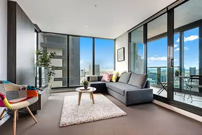 Image de Apt 2br / 2bth spacieux + Vue Mer!