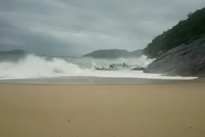 Image de Praia do Lazaro - Paix et tranquillité, à pied de plusieurs plages à proximité
