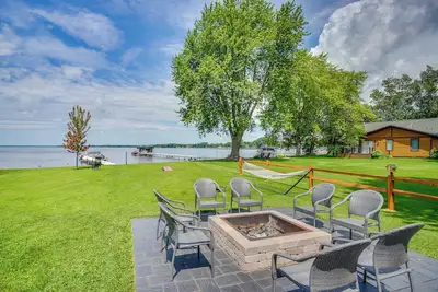 Image de Nouveau! Escapade au lac Shawano - Promenade en bateau jusqu'au lancement!