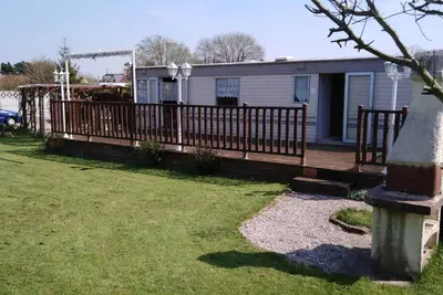 Image de mobil home au coeur de la campagne