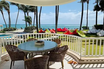 Image de Ground Floor Oceanfront on Kite Beach