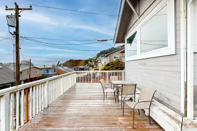 Image de Agréable maison pour chiens avec vue panoramique - à quelques pas de la plage!
