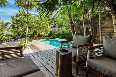 Image de Villa en bord de mer avec piscine privée