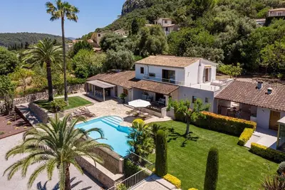 Image de Finca El Coste - maison neuve de luxe sur le Puig Maria surplombant la vieille ville avec piscine pr