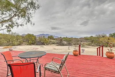 Image de Nouveau! Retreat Mtn-View w / Modern Interior & Kitchen!