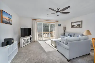 Image de DuckBurgh | Oceanside | Condos à Georgetown Sands | Canard | 4 couchages