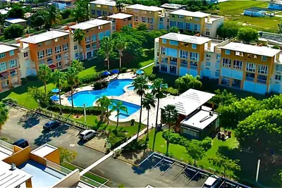 Image de Détendez-vous, explorez et profitez - Beachfront Villa @ Malibu Beach Loiza Puerto Rico