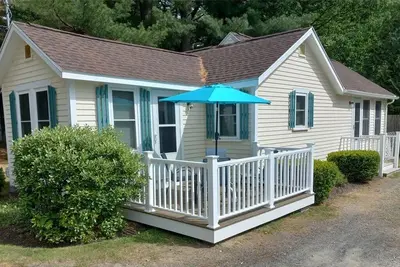 Image de Cottage au bord du lac avec plage privée