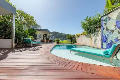 Image de Rio006 - Villa de 4 suites avec vue mer à Leblon