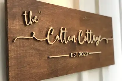 Image de Terrific Mid Century Cottage