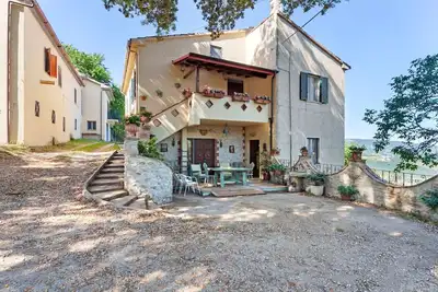 Image de Appartement à Stroncone près du lac Piediluco
