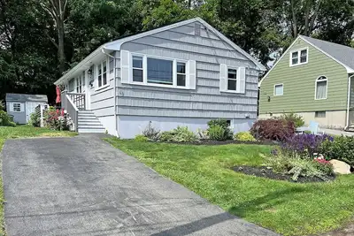 Image de Ryal Side Hideaway: Beverly Charm