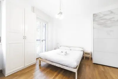 Image de Appartement spacieux et élégant de 170 m² pour 6 personnes juste à l'extérieur du centre de Milan.