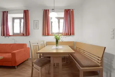 Image de Appartement de vacances \"Rafaser - Albina\" avec vue sur les montagnes et Wi-Fi