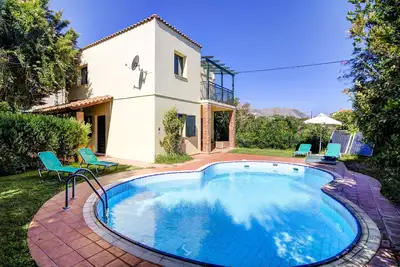 Image de Spacieuse villa confortable de style traditionnel