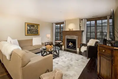 Image de Navette gratuite pour les pistes et restaurants - Piscine / bain à remous / salle de jeux