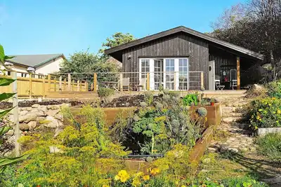 Image de Maison de vacances pour 4 a Skärhamn-By Traum