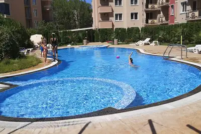 Image de Appart'hôtel avec réception, appartement 2 pièces, 2ème étage, ascenseur, cuisine, salle de bain, balcon