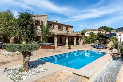 Image de Finca Can Miquel Morro; Piscine, climatisation, Wi-Fi, balcon, terrasses; parking disponible