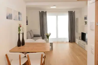 Image de Appartement de vacances moderne \"Serles\" avec Wi-Fi, jardin et terrasse