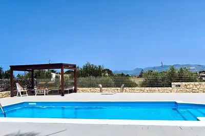 Image de Villa 'Paradiso' avec piscine privée, Wi-Fi et climatisation