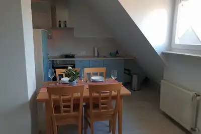 Image de Exposition Cgn / Dus studio mansardé pour 1-8 personnes en location