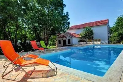 Image de Maison pour la famille avec la piscine Bisko, Zagora (K-18181)