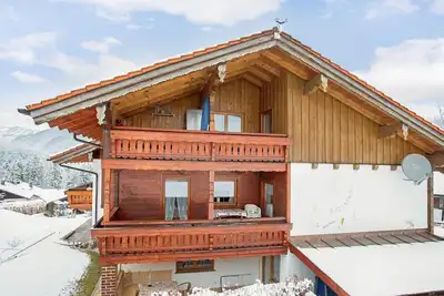 Image de Appartement \"König im Obergeschoss\" avec balcon, Wlan, jardin et vue sur montagne