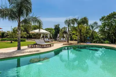 Image de Belle villa \"Can Cosmi\" avec Wi-Fi, piscine, terrasses, jardin et balcon