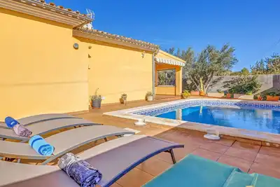 Image de Belle maison de vacances Can Parets avec Wi-Fi, jardin, terrasses et piscine ; parking disponible, animaux de compagnie autorisés