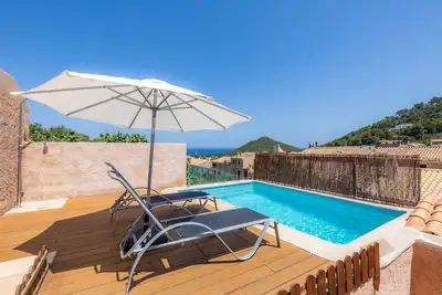 Image de Maison de vacances \"Can Binitu\" avec vue sur la mer, vue sur la montagne, balcon, jardin et piscine