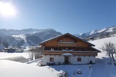 Image de Appartement de vacances \"Langeck\" avec balcon et vue sur la montagne