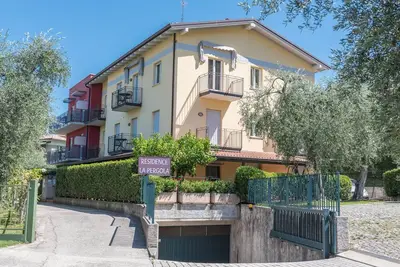 Image de Studio 2 dans la \"Résidence la Pergola\" avec balcon, piscine ; parking disponible