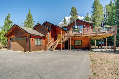 Nouveau! Maison Breck haut de gamme, 9 minutes de la rue Main et des pistes!