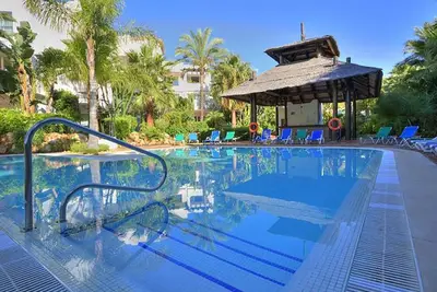 Image de 21 - Jardines de Aldaba Penthouse with massive roo